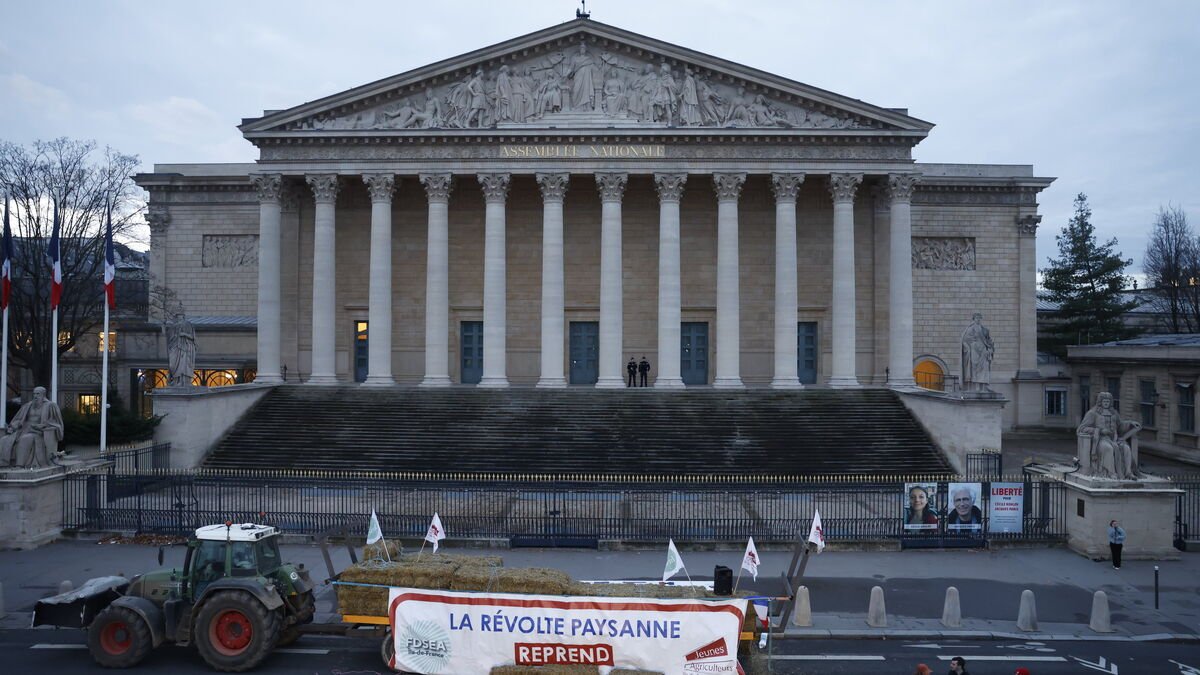 DIRECT. Colère agricole : plus de 350 tracteurs de la FNSEA et des Jeunes Agriculteurs sont arrivés devant l’Assemblée nationale