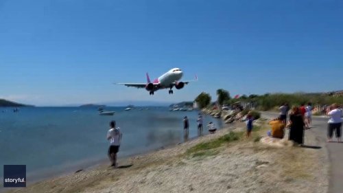 VIDÉO. Un avion donne des sueurs froides aux touristes lors de son atterrissage en Grèce
