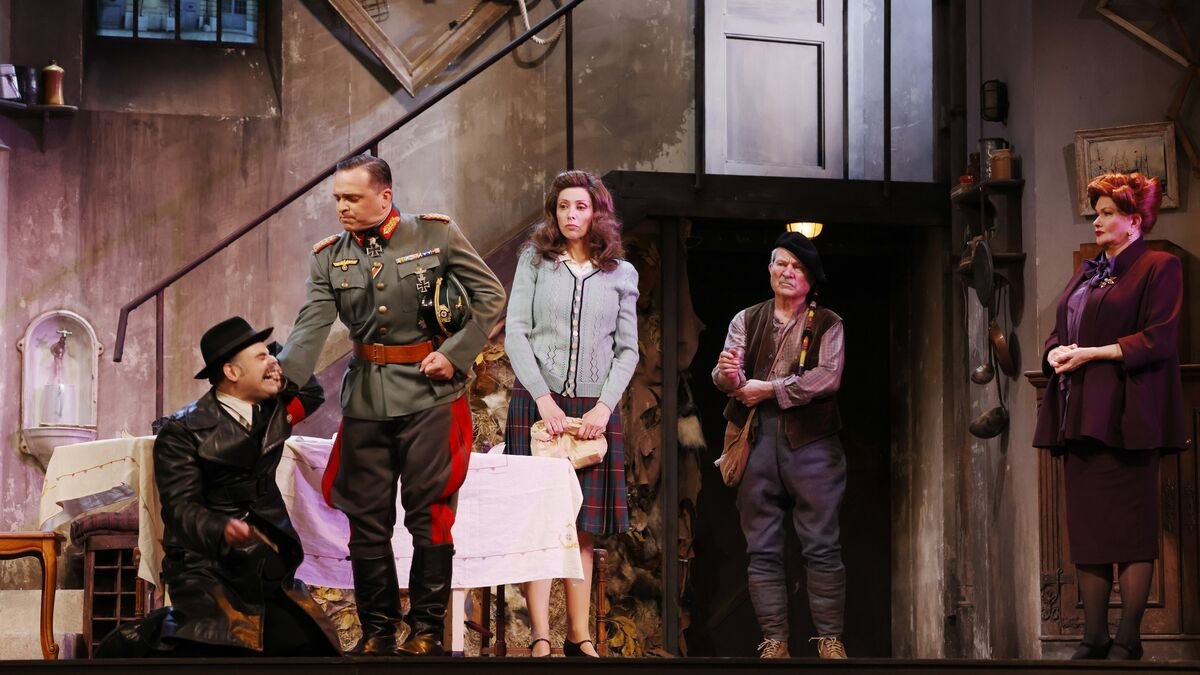 Dans les coulisses de la pièce de théâtre «Papy fait de la résistance»