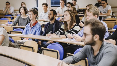 Classement du Financial Times 2022 : quatre écoles françaises dans le top 10 des meilleures écoles de commerce en Europe