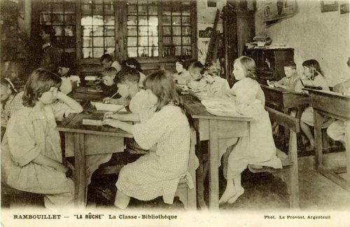 La Rûche, une école libertaire à Rambouillet