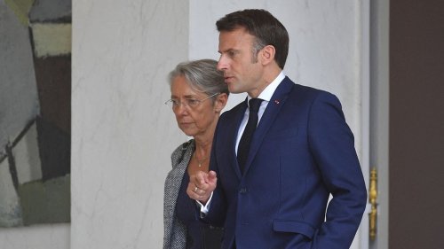Retraites : Emmanuel Macron cherche une porte de sortie sans se renier