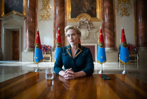 HBO dévoile une première image de Kate Winslet dans sa nouvelle série “The Palace”