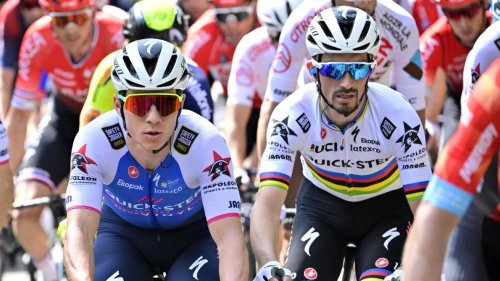 Cyclisme: Julian Alaphilippe pense que «Remco Evenepoel peut remporter la Vuelta»