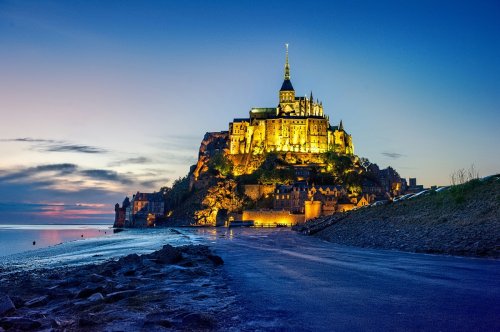 Le Mont-Saint-Michel scanne désormais les cartes SIM des touristes