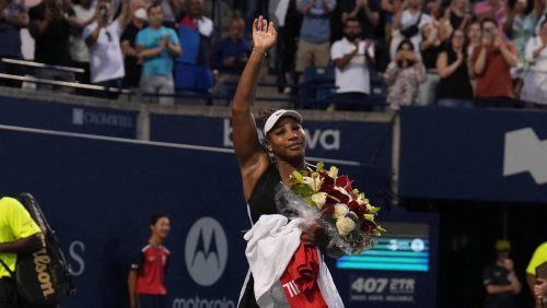 «Je ne suis pas douée pour les adieux»: les larmes de Serena Williams après sa défaite (vidéo)