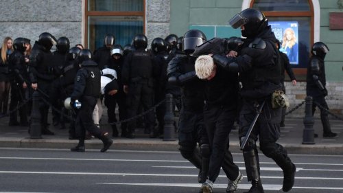 Russie: des coups de feu de la police lors d’une manifestation contre la mobilisation partielle