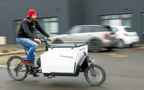 Quand livraison ne rime pas avec camion : le secteur de la cyclo-logistique cherche à se professionnaliser