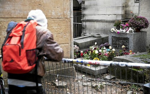 Volé au Père Lachaise, le buste de Jim Morrison retrouvé 37 ans plus tard !