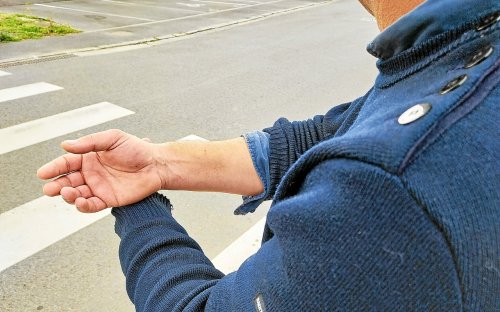 « Je me suis vu mourir » : à Brest, ce père de famille agressé par un groupe de jeunes témoigne