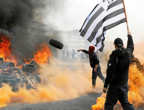 Pêcheurs en colère, tempête en Bretagne, fusillade à Rennes : le point à la mi-journée