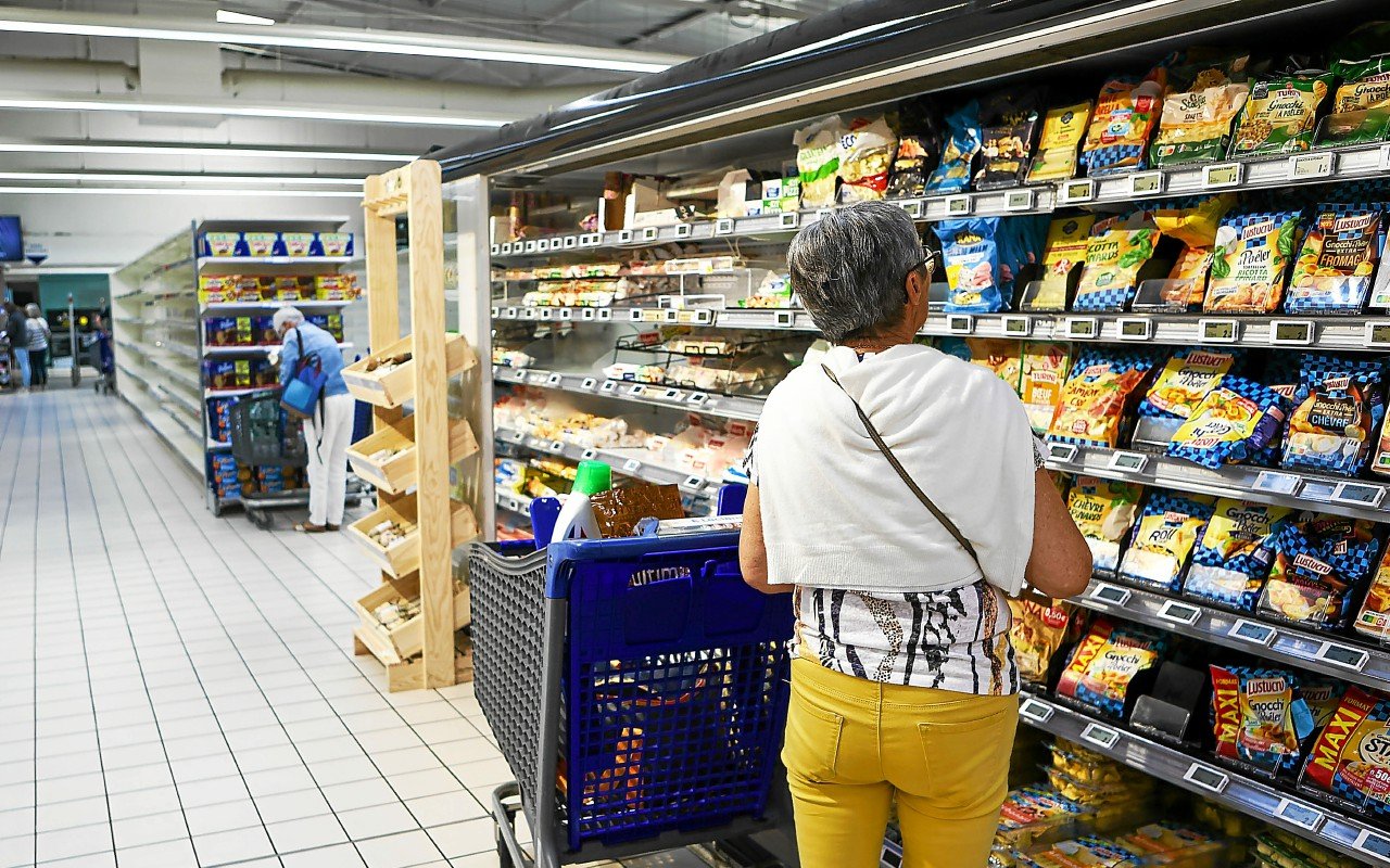 « On a des demandes de baisses systématiques des prix » : l’agroalimentaire dénonce la pression de la grande distribution dans les négociations commerciales