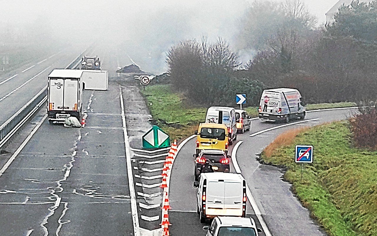 « Nous étions près de 80 jusqu’à minuit » : le blocage de la voie express se poursuit à Quimperlé