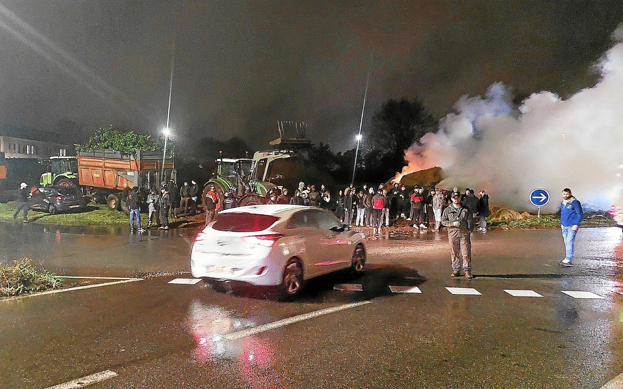 « Rien n’a bougé depuis deux ans » : à Quimper, un premier coup de semonce des agriculteurs finistériens