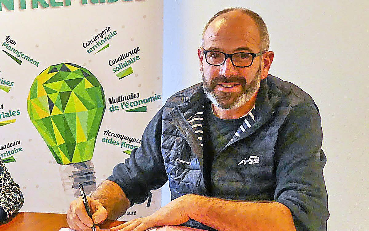 Gaëtan Le Seyec, agriculteur de Guern, élu président de la chambre d’agriculture du Morbihan