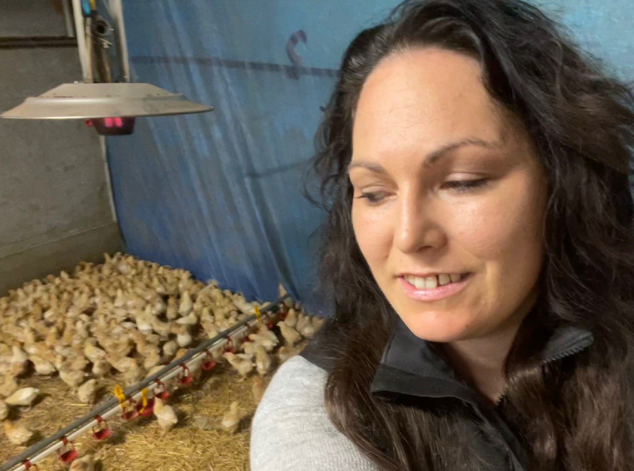 « Il faut prendre soin de notre jeunesse » : cette agricultrice, près de Lannion, se représente à Miss France agricole