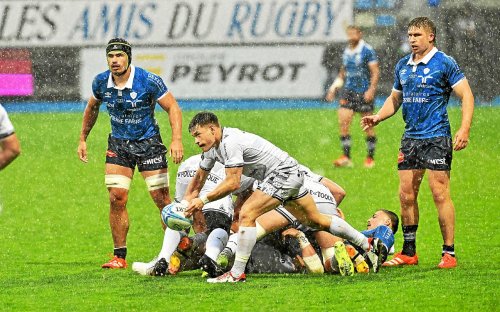 Castres - Vannes : le calvaire de Stephen Varney pour sa première titularisation en Top 14 avec le RCV
