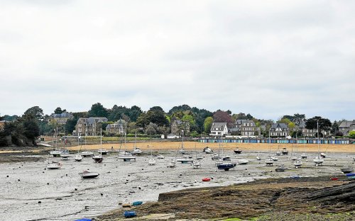 « De héros à zéro » : un nouveau « Madoff breton » secoue la Côte d’Émeraude