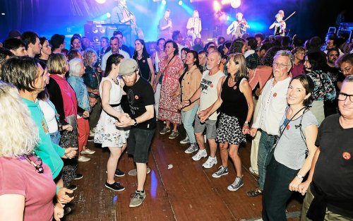 « Trop cher, exagéré, normal, justifié » : le badge du Festival Interceltique de Lorient à 10 € fait débat