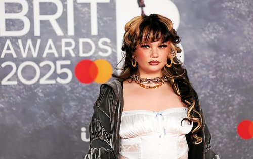 « This Wasn’t Meant For You Anyway » : Lola Young, désordonnée et fière de l’être !