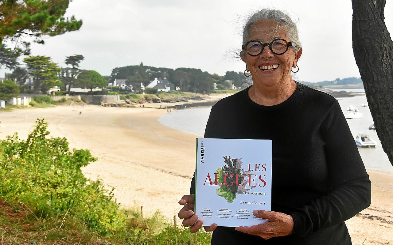 « Ce que j’aime, c’est farfouiller, chercher les coquillages et les algues » : Catherine Flohic édite un guide sur les algues