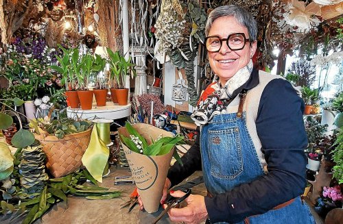 À Lorient, à l’approche du 1er mai, fleuristes et boulangers montent au créneau