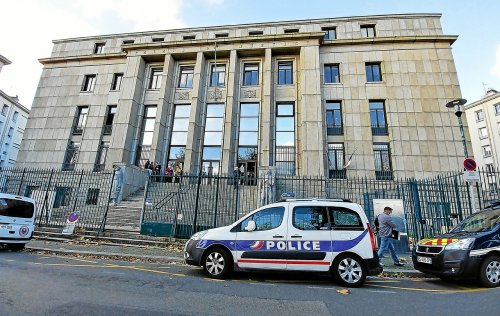 « Attention, votre SUV tue » : à Brest, un jeune couple devant le tribunal pour un idéal mal exprimé