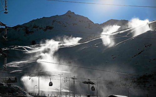 Avalanches : la personne ensevelie jeudi en Savoie est décédée