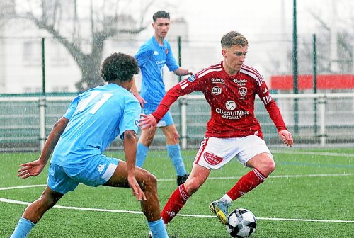 Stade Brestois. U19 Nationaux : les jeunes Brestois arrachent la victoire face au Mans - Foot Amateur Bretagne
