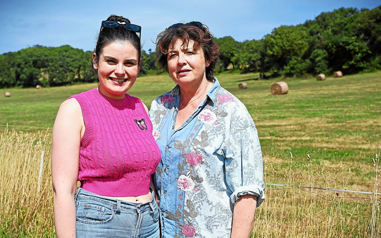 « L’agriculture n’est pas un métier d’hommes ! » : la nouvelle Reine de Cornouaille est fière de ses origines agricoles