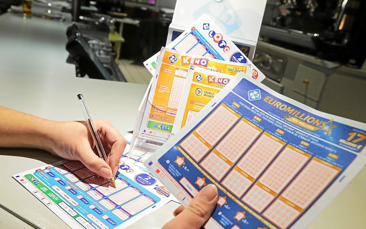 Après avoir remporté l’EuroMillions, qu’arrive-t-il aux gagnants ? 🔒