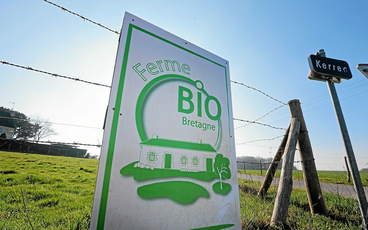Coupes dans le budget de l’Agence bio, néonicotinoïdes : les agriculteurs bio des Côtes-d’Armor mécontents