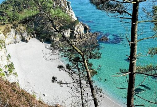 Comment la Bretagne préserve ses sites touristiques