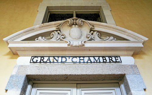 Un père de famille accusé d’avoir violé sa fille handicapée à Brest pendant quatorze ans maintenu en détention