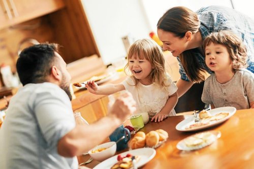 Partager les repas, l’un des secrets du bonheur