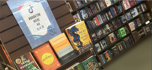 La lecture à haute voix sur TikTok fait décoller les ventes en librairie