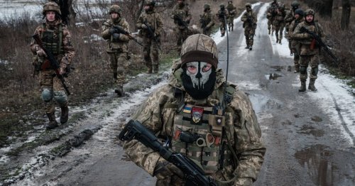 "Des combats acharnés" : les Ukrainiens sont-ils en train de perdre le contrôle de Bakhmout ?