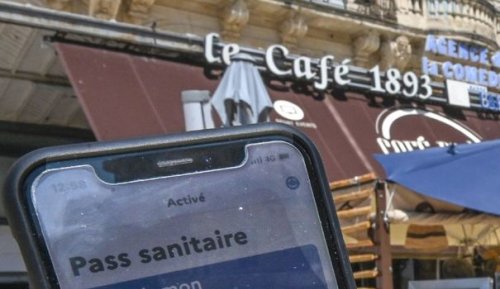 France : une jeune femme condamnée pour une vingtaine de faux pass sanitaires en une semaine