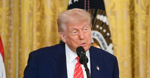 EN DIRECT. Trump dit "envisager" de se rendre en Turquie jeudi pour les négociations Ukraine-Russie