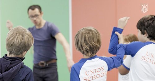 Yoga, uniformes Harry Potter, profs célèbres… Enquête sur l’école primaire la plus chère de France