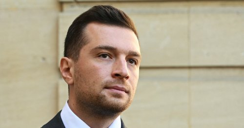 Jordan Bardella, poulain de la droite ? Son admiration pour Sarkozy, les soutiens Bolloré et Stérin...