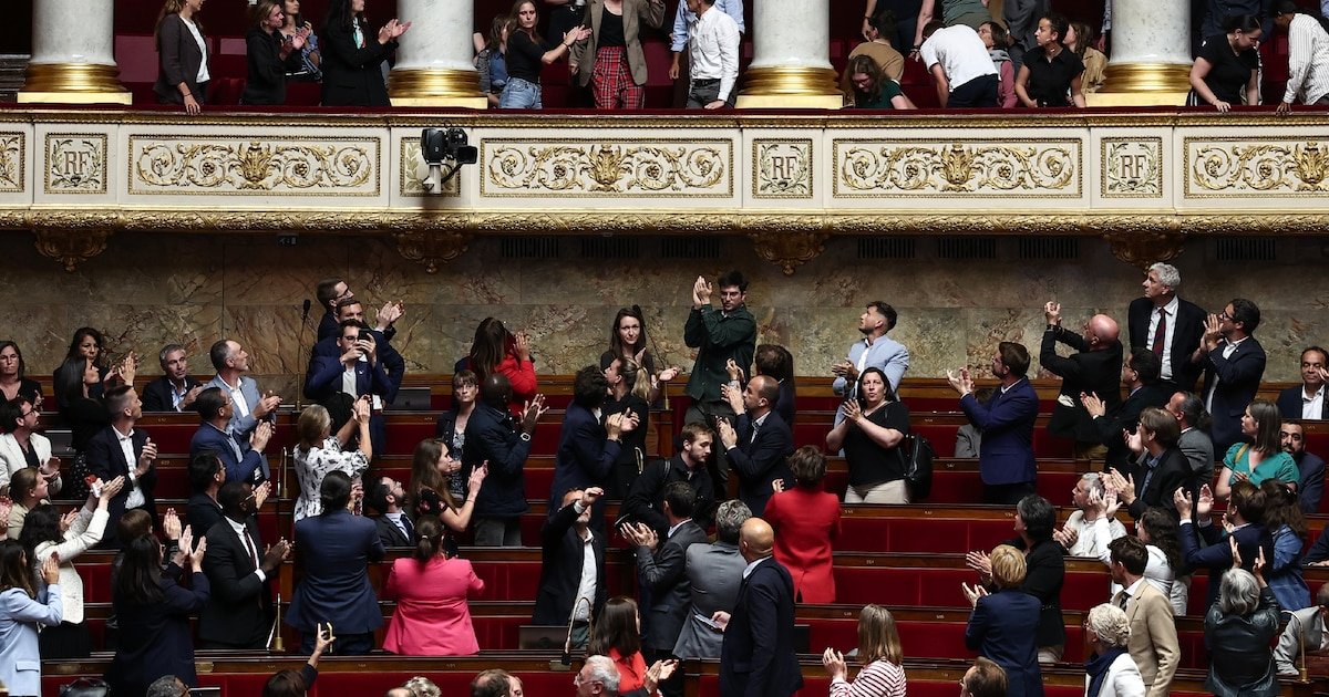 La pétition d’une étudiante pourrait relancer le débat sur la controversée loi Duplomb