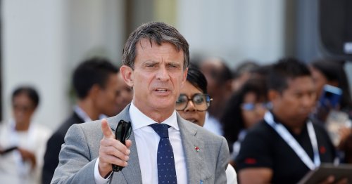 Manuel Valls agace Emmanuel Macron, la suite du show Hanouna, Fabien Roussel le jaloux