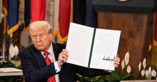 "Il veut que les avocats capitulent" : comment Donald Trump cherche à museler ses opposants