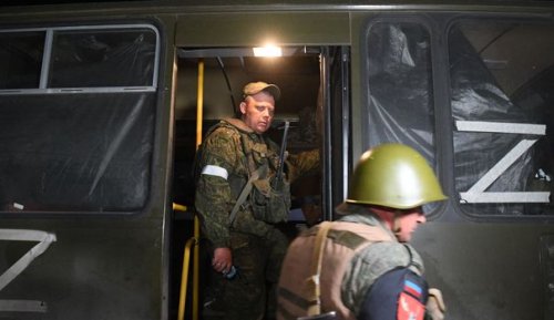 Guerre en Ukraine : des combattants évacuent Azovstal, fin de la résistance à Marioupol
