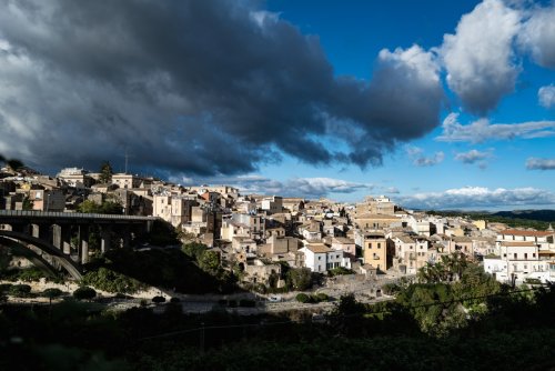 Ragusa: Clouds over the city