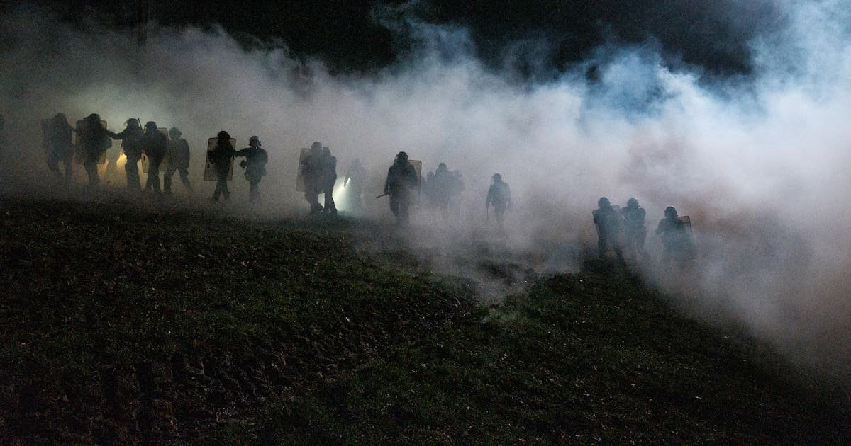 Ariège : fortes tensions entre éleveurs et gendarmes autour de la ferme où un élevage doit être abattu, 4 interpellations