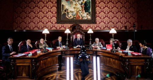 Qui sont les 9 membres du Conseil constitutionnel qui se prononcent sur