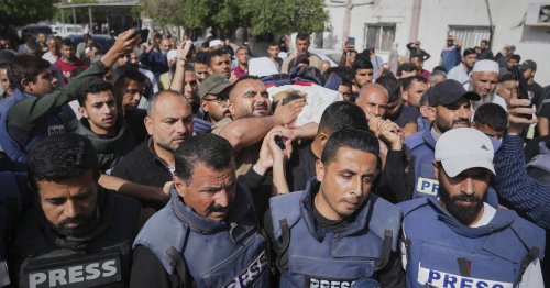 «Terroriste» selon Israël, journaliste ayant collaboré avec des médias occidentaux : que sait-on d’Hassan Eslaiah, tué lors d’une frappe à Gaza ?