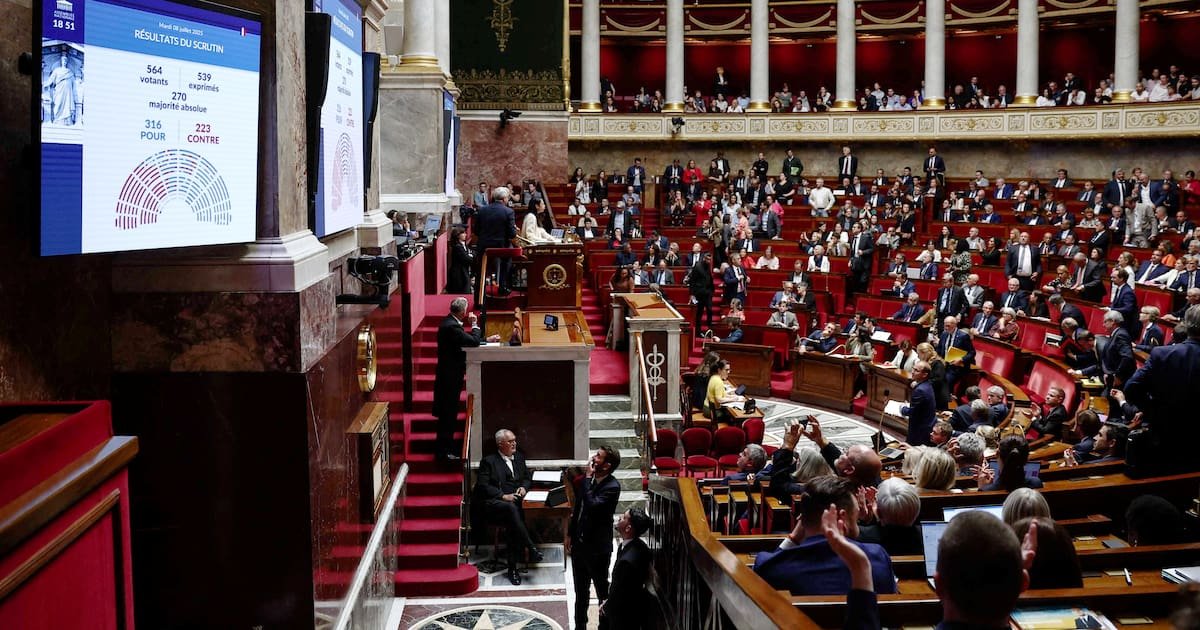 Que prévoit la loi Duplomb, qui fait l’objet d’une pétition battant tous les records sur le site de l’Assemblée ?